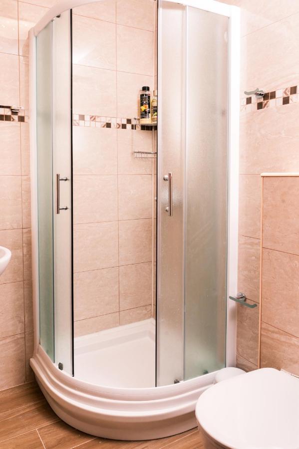Hotel Cider&Squash, Grncarska 8, Prnjavor Batocina Dış mekan fotoğraf